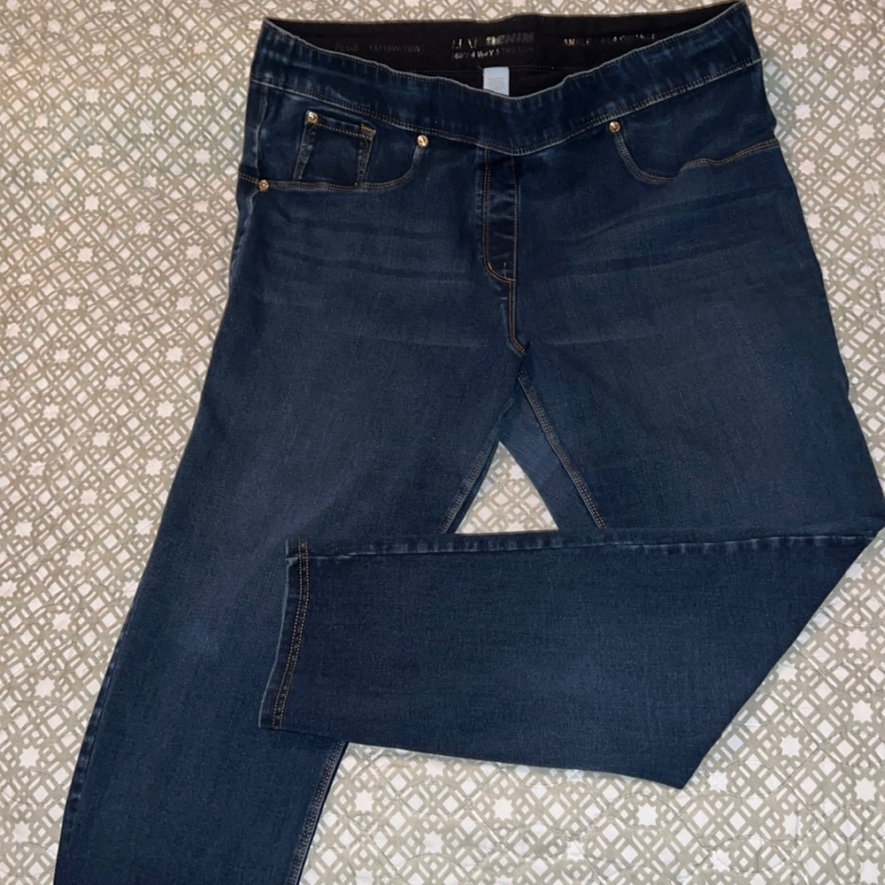 Peter Nygard Luxe Denim 1x (16/18)